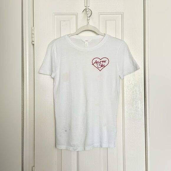 1901 red heart stitched ‘Apres ski’ t shirt - Picture 1 of 6